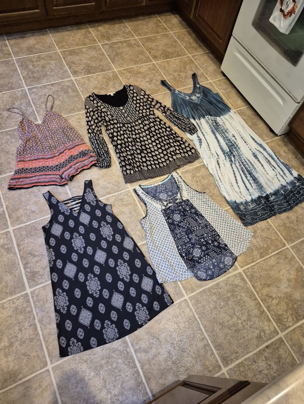 Lot Of 5 Hippie Items Of Clothing, Mixed Boho Dress & Top Lot Sizes S And M